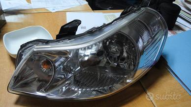 FARO ANTERIORE SINISTRO FIAT SEDICI