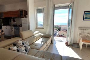 Follonica Zone Nuova, vista mare e vicino al mare