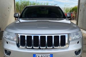 Jeep Grand Cherokee 4° s Overland