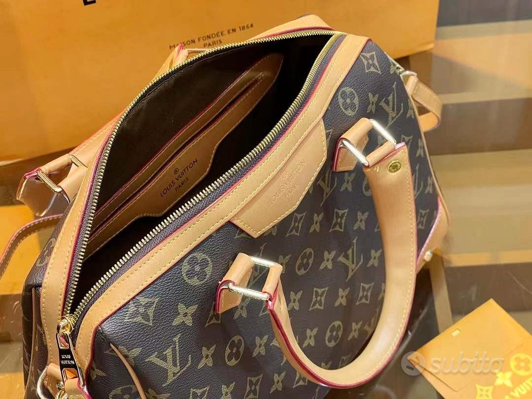 Portafoglio piccolo louis vuitton in 21010 Ferno for €100.00 for sale