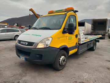 Carro attrezzi Iveco 65 C 17 Isoli