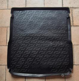 Tappeto gomma baule Volkswagen Passat SW B6 e B7