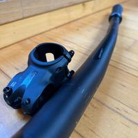 Kit Manubrio 800 e Stem 40 Rise 20