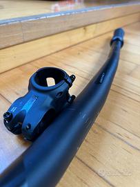 Kit Manubrio 800 e Stem 40 Rise 20