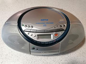 RADIO SONY CON LETTORE CD E CASSETTE