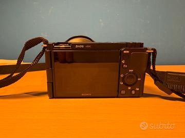 Sony ZV-E10 + Obiettivo 28-70mm Full Frame