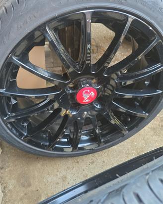 Gomme P-zero Pirelli e CERCHI FIAT 500 ABARTH