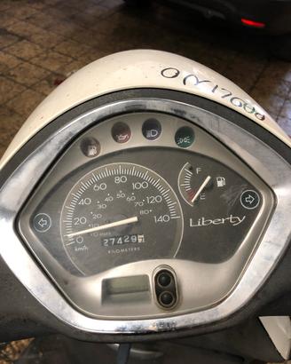 Ricambi moto e scooter seminuovi