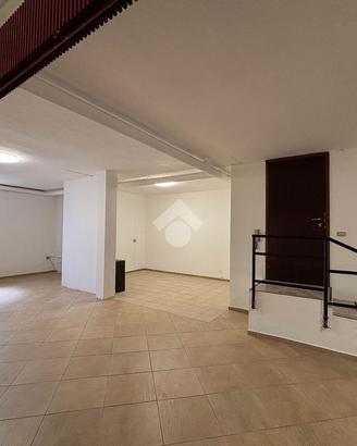 UFFICIO A CORNATE D'ADDA