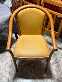 Sedie in legno - imbottitura ecopelle e braccioli