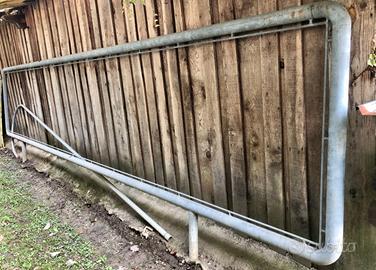 Supporto insegna zincato