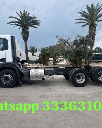 IVECO X-WAY 6X4 NUOVO DA IMM. CON SCARRABILE + GRU