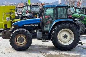 NEW HOLLAND TM165
