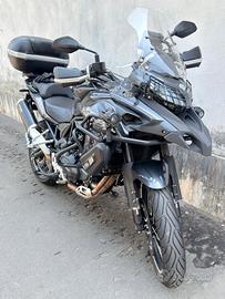 benelli trk 502x