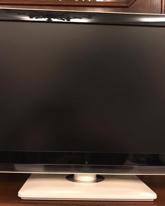 Televisore Sharp Aquos LC-22LE320E
