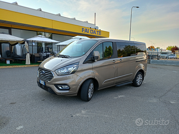 Ford Tourneo Custom 185cv automatico Titanium