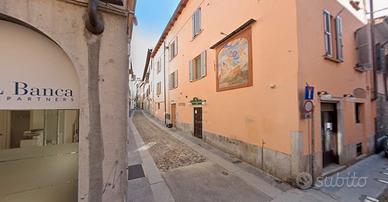 Comodo appartamento IN CENTRO A PAVIA