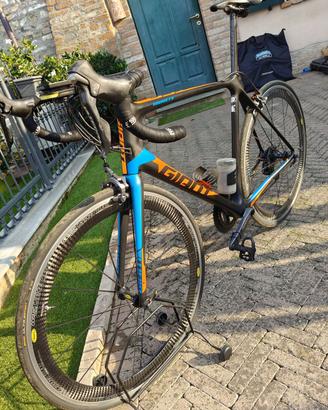 GIANT carbonio bici da corsa
