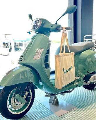 Vespa GTS 310 VESPA LIVREA 80TH E5+ MY26