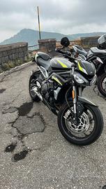 Triumph street triple 765 rs