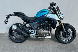 Qj Motor SRK 600 in promozione