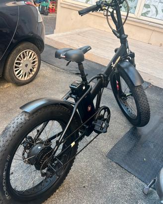 Bici elettrica ruote grandi 24