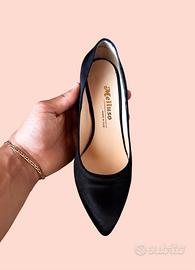 Décolleté a punta Nere in Raso Melluso - Tacco 9