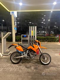 KTM 640 SM 2004
