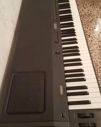 Electronic Piano P-200