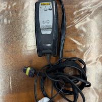 Mantieni carica auto/moto DECA SM1208