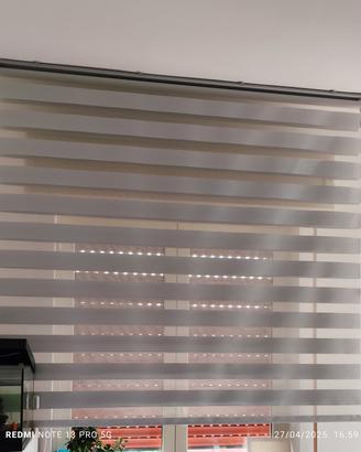 Tenda a rullo giorno/notte