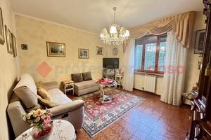 Appartamento Santa Maria a Monte [L140smmVRG]