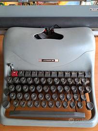 olivetti macchina da scrivere