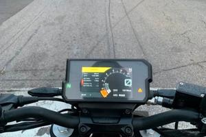 Ktm duke 390 Silver 2021