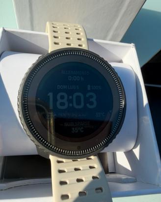Suunto Vertical Titanium versione ricarica SOLAR