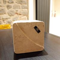 Portacarte in travertino 