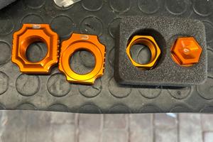 Dadi Perni ruota Gecko racing parts ergal 125-450