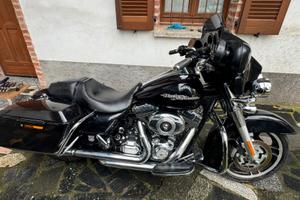Harley Davidson Street Glide FLHX 2013