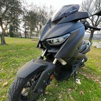 Yamaha Xmax 400