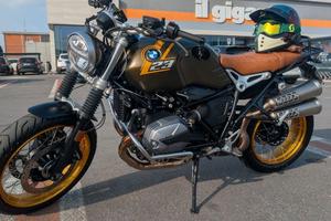BMW R NINE T  Scrambler