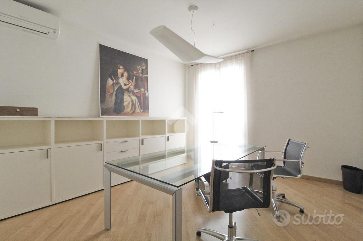 4 LOCALI A CASSANO D'ADDA - Vista 6