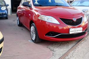 Lancia Ypsilon 1.2 69 CV 5 porte GPL Ecochic Silve