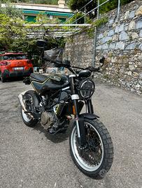 Husqvarna Svartpilen 401