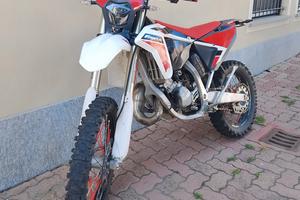 fantic xe