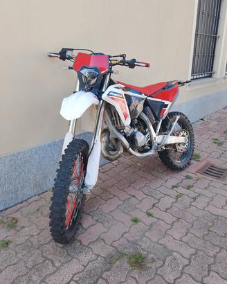 fantic xe