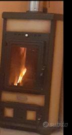 Stufa a legna