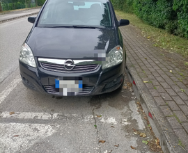 Opel Zafira 2008 GPL con problemi al motore