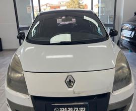 Renault Scenic Scénic X-Mod 1.5 dCi 110CV Luxe