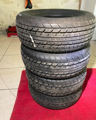 Pnumatici gomme mini