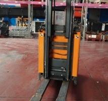 Stoccatore con doppia alzata e possibilità